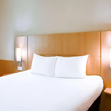 Ibis Szálloda 3*
